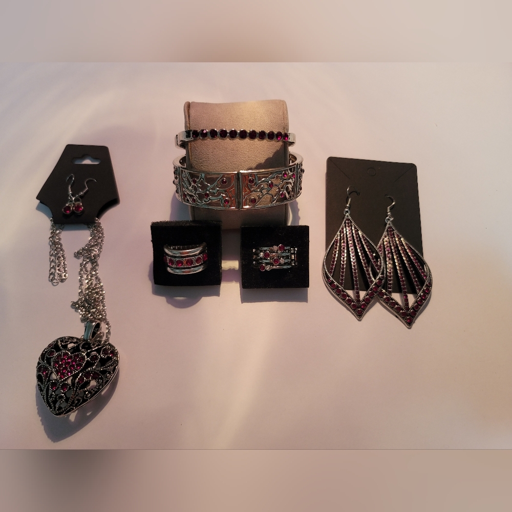 7 Piece Fashion Jewelry Set
